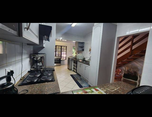 3 BEDROOM DUPLEX FOR SALE IN ARBORETUM